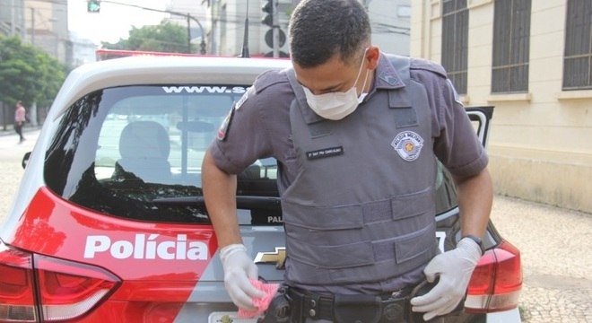 A PM de São Paulo tem novos protocolos de atuaação para proteger policiais e sociedade durante a pandemia de coronavírus