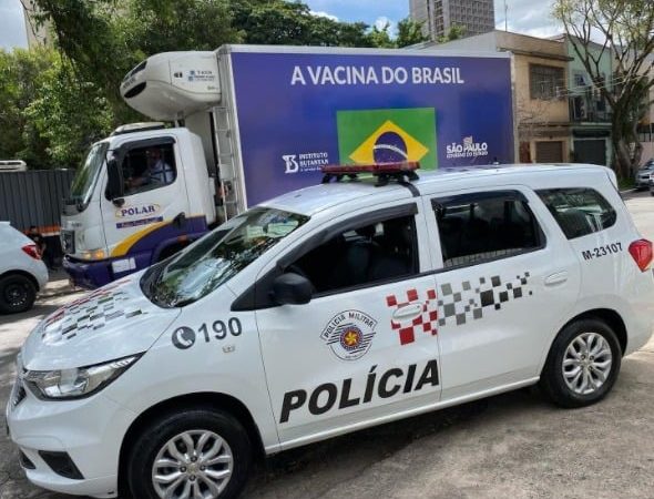 Os carregamentos e distribuição da Coronavac estão sendo acompanhados pela Polícia para garantir a segurança do transporte